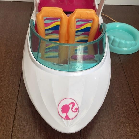 Mattel Barbie Doll Dolphin Magic Bottom View Boat With Life Raft - Picture 4 of 7